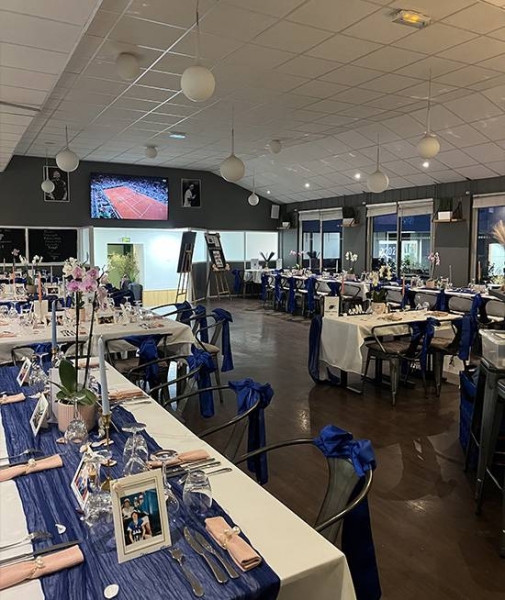 Repas de groupe - La Terrasse Du Tennis - restaurant FEUCHEROLLES - les meilleurs restaurant de FEUCHEROLLES