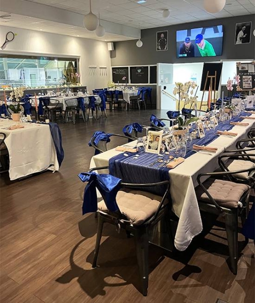 Repas de groupe - La Terrasse Du Tennis - restaurant FEUCHEROLLES - top resto FEUCHEROLLES